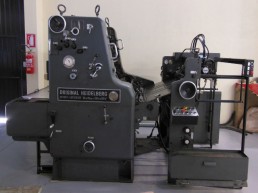 Offset Heidelberg Sorm - Monocolor - Com Forno Bally