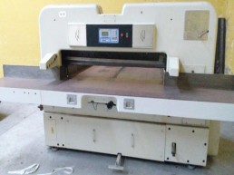 Guilhotina Automática Marca Polar - 155 Cm