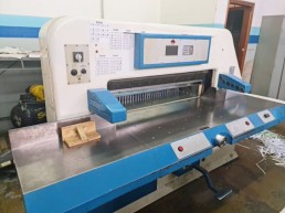 Guilhotina Automática Marca Guarani Mod. Hse 120 - Com Programação