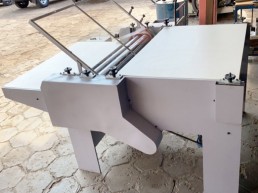 Acopladeira De Micro Ondulado Manual Musa - 1100 Mm