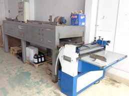 Máquina De Verniz Calandra Manual Radial Tecnograf 1100 Mm + Estufa De Secagem