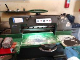 Guilhotina Semi Automática Marca Catu Ss 80
