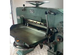 Guilhotina Semi Automática Catu S-80 - 80 Cm