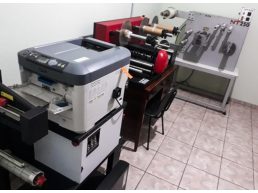 Impressora Digital Versa Press + Corte Digital Labelcut + Laminadora/Rebobinadeira
