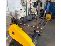 Máquina Slotter Para Divisórias De Caixas - 1000 Mm