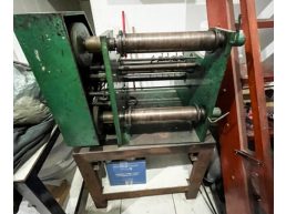 Cortadeira / Rebobinadeira Para Fabricação De Etiquetas Adesivas