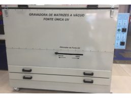 Gravadora De Matrizes A Vácuo Uv