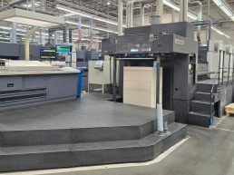 Offset Roland 700 Ltlv - 06 Cores + Verniz 